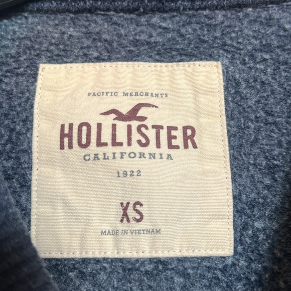 Hollister XS Men’s sweatshirt. - Picture 2 of 5